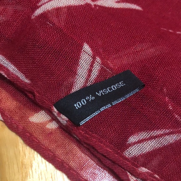 Dragonfly scarf/wrap - Picture 3 of 3